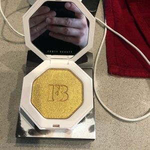 BNIB Fenty Trophy Wife